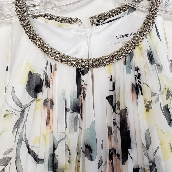 Calvin Klein floral halter gown sz 8 NWOT - Picture 3 of 8